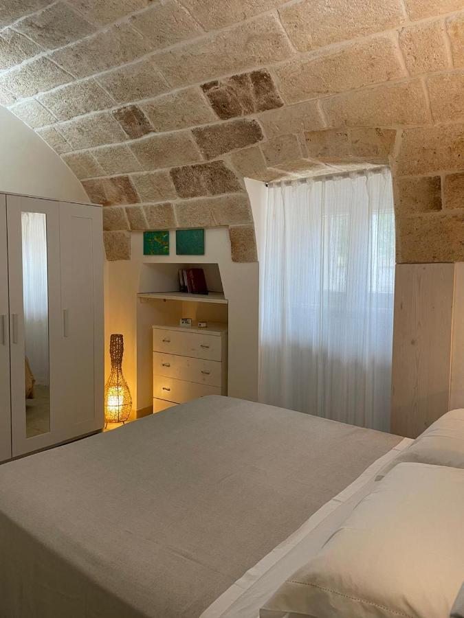 Il Vecchio Carrubo - Villa Con Piscina A Sfioro Macchia di Monte Esterno foto